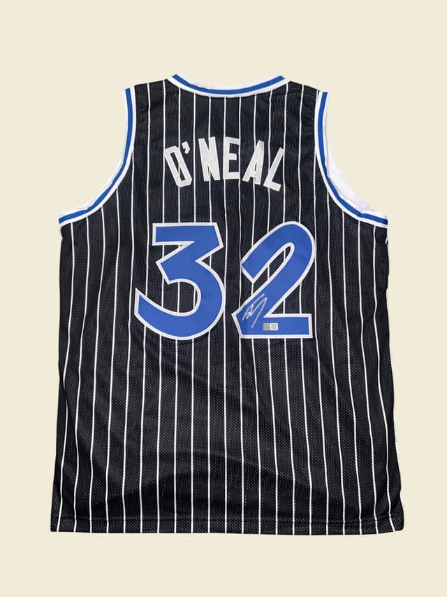 Shaquille O'Neal #32 Orlando Magic Basketball Jersey with Visible Signature